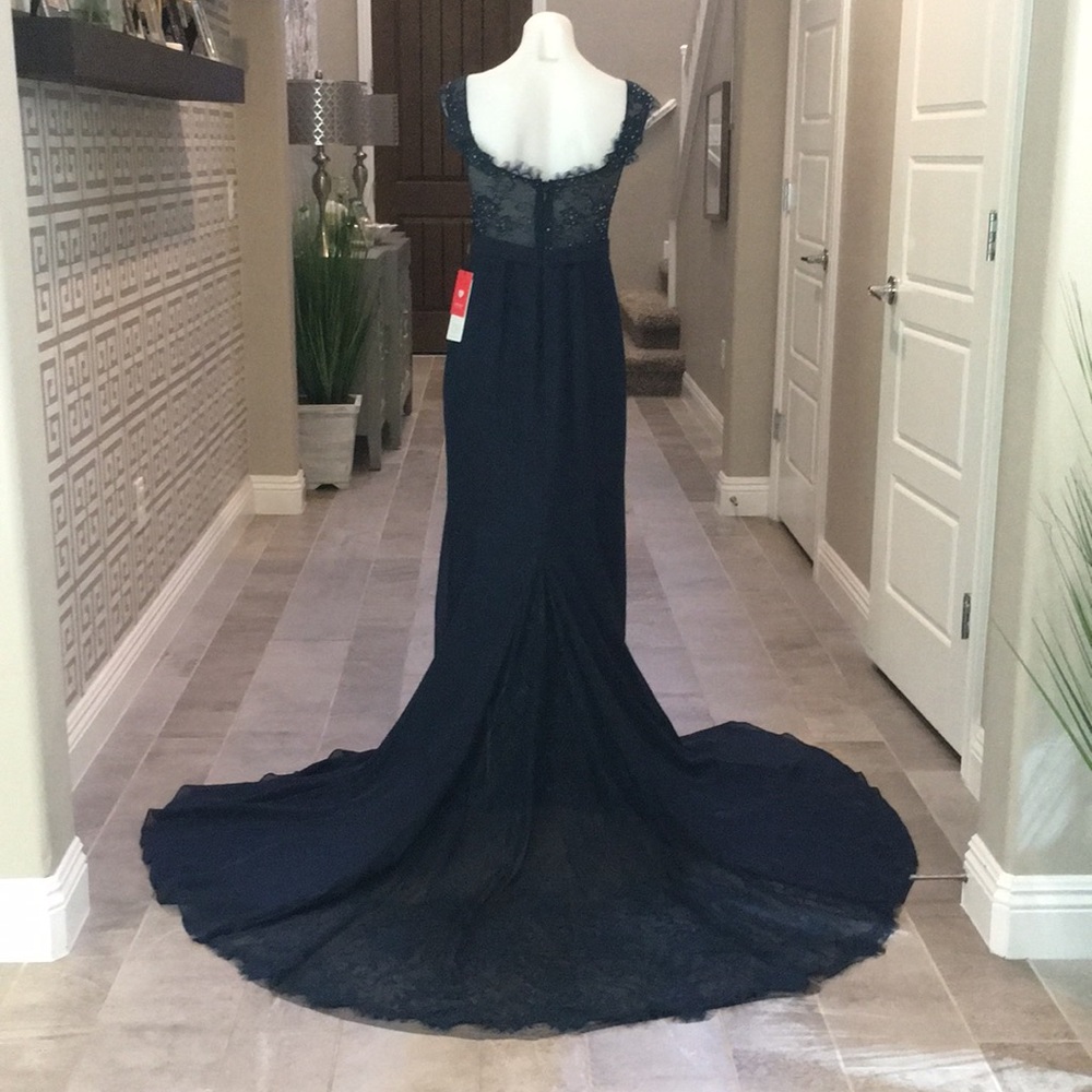 BRAND NEW! Beautiful Formal Navy Blue Gown! Tags!